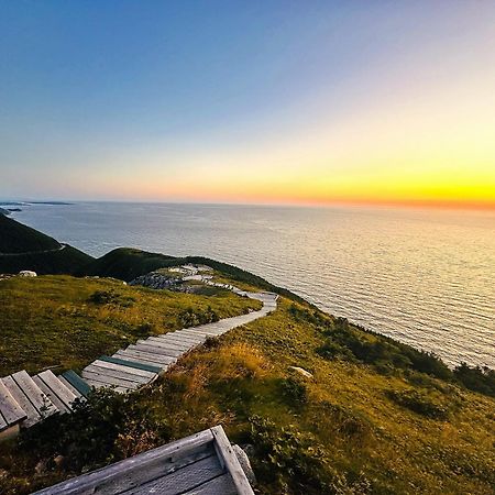 Skyline Cabins Ingonish Bagian luar foto